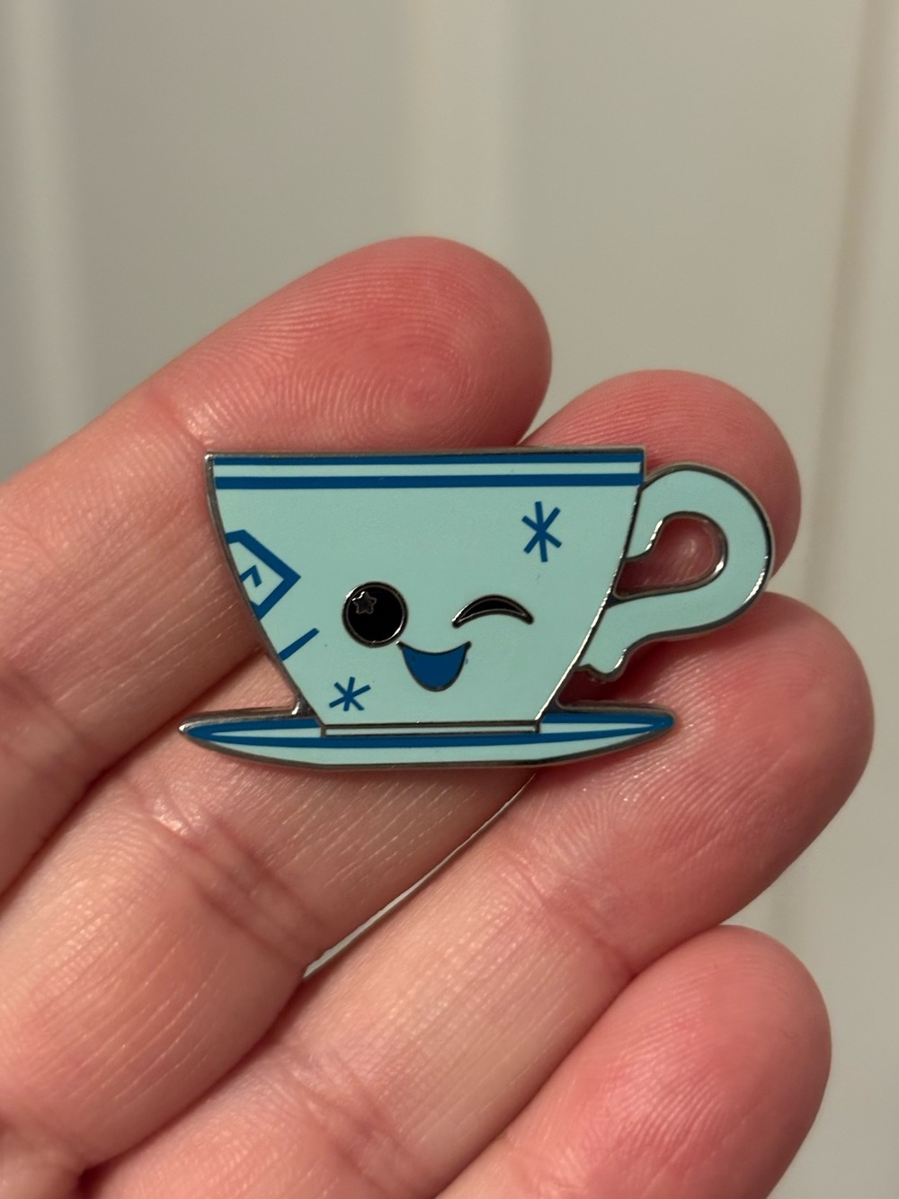 Disney - Teacup Wishables Mystery Pin (Series 2)